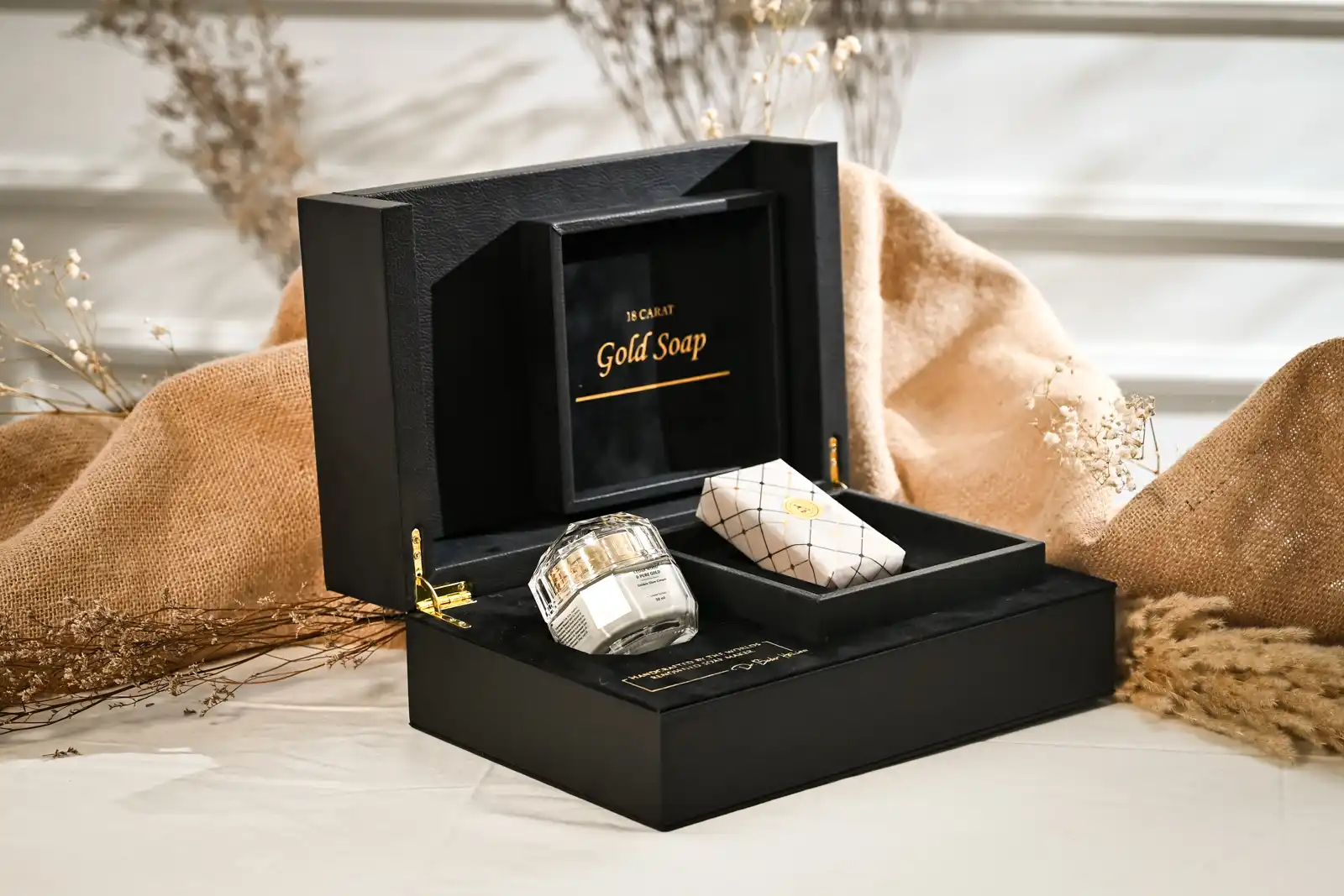 صابونة الذهب النادرة