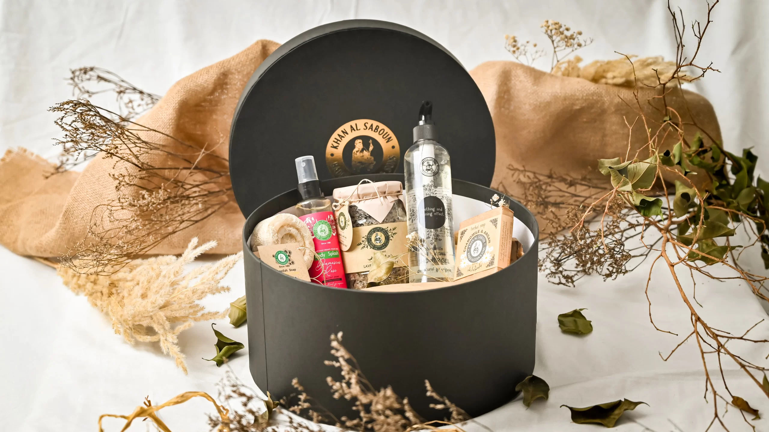 large round علبة – black